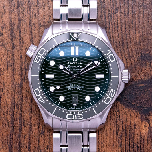 2022 Omega Seamaster 300M Green Bracelet & Rubber 210.30.42.20.01.001