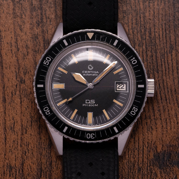 1966 Certina DS PH200M 5801 117 Bakelite & Tritium