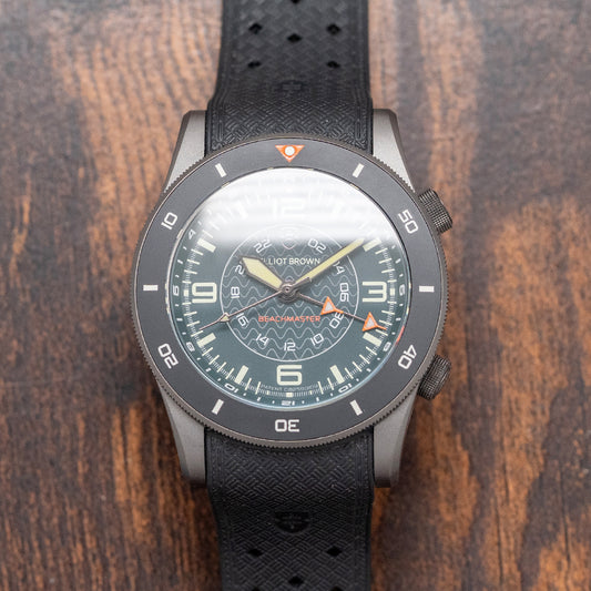 2022 Elliot Brown Beachmaster Nivo GMT Grey PVD 41mm