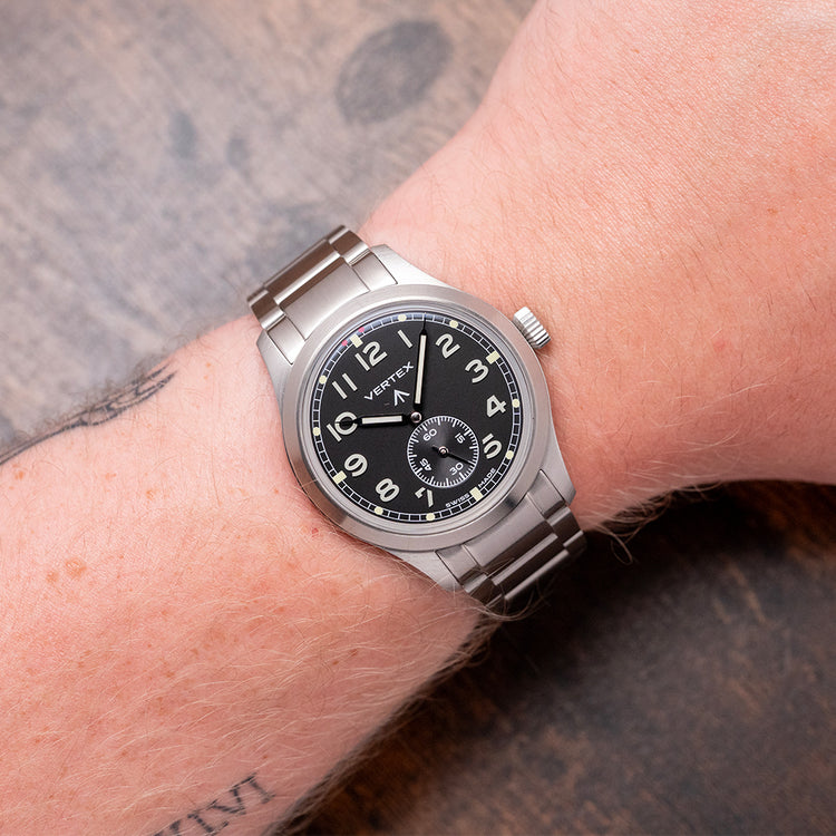 2024 Vertex M100A Automatic 40mm on Bracelet + Straps