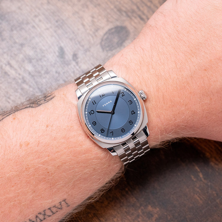 2022 Fears Brunswick 40 Blue Automatic on Bracelet
