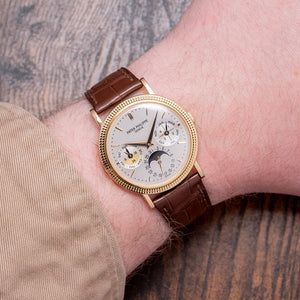 1997 Patek Philippe Perpetual Calendar Yellow Gold 5039J