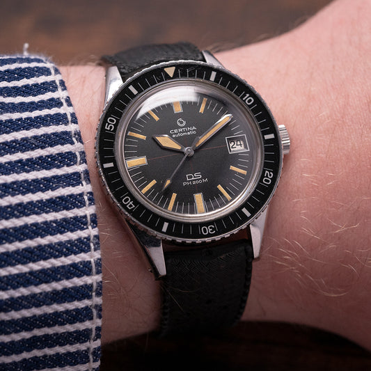 1966 Certina DS PH200M 5801 117 Bakelite & Tritium