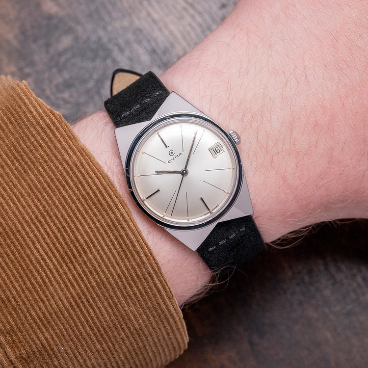 1960s CYMA Executive Automatic 'Bow Tie' 32mm