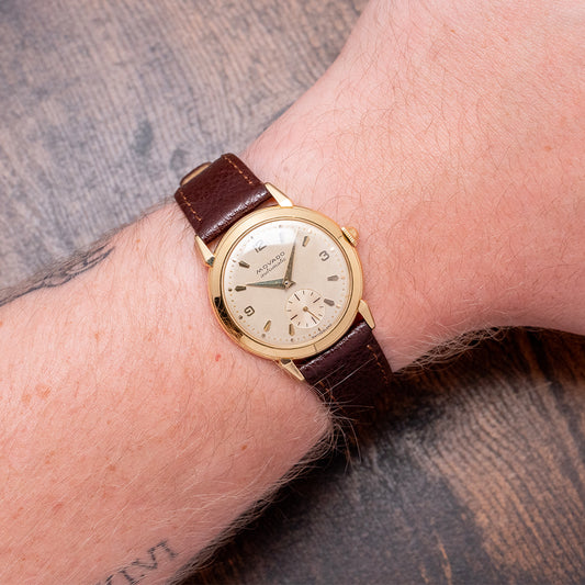 1950s Movado 18ct Gold "Calatrava" Bumper Automatic 32mm