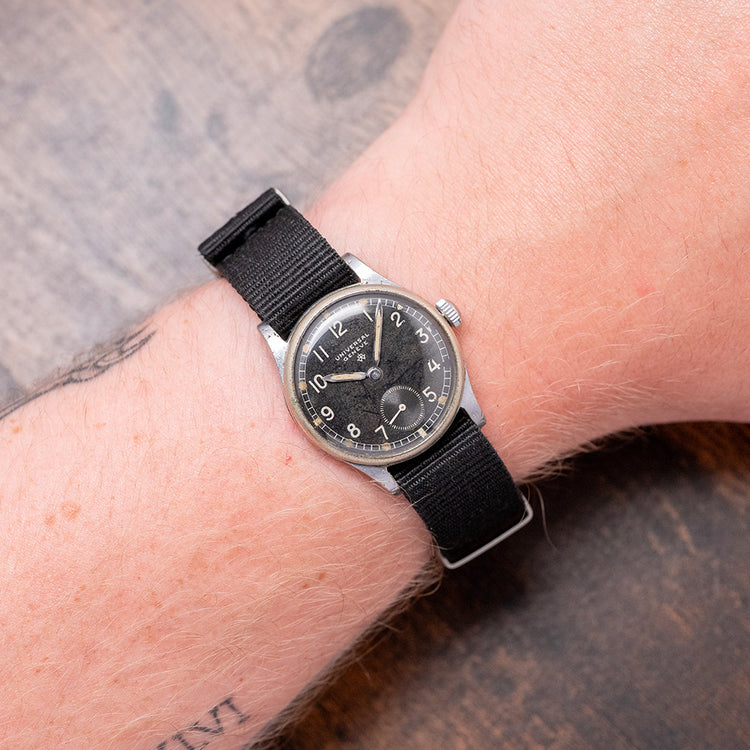 1941 Universal Genève 'Wilhelmina' Black 30mm 31250