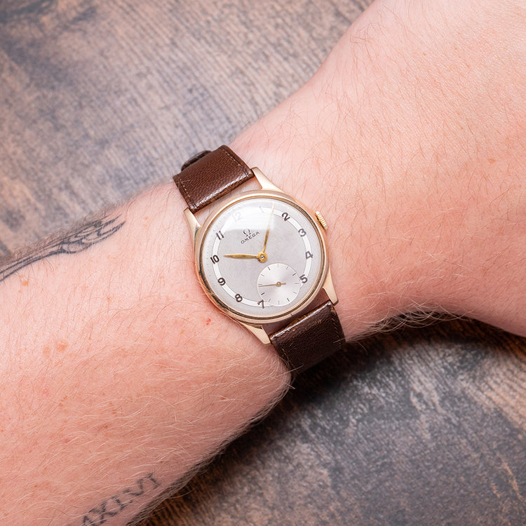 1947 Omega 9ct Gold Dennison Case 33mm Cal. 30T2 219370