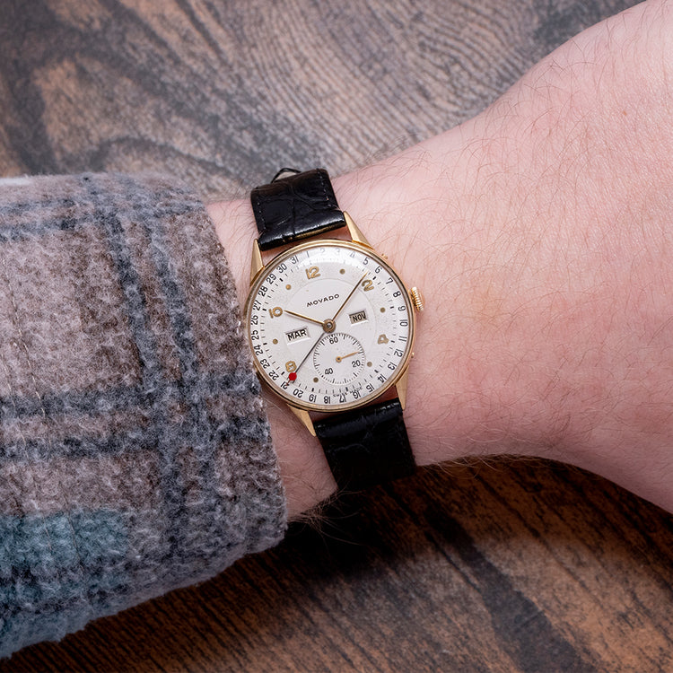 1940s Movado 18ct Yellow Gold Triple Date 4776 32mm