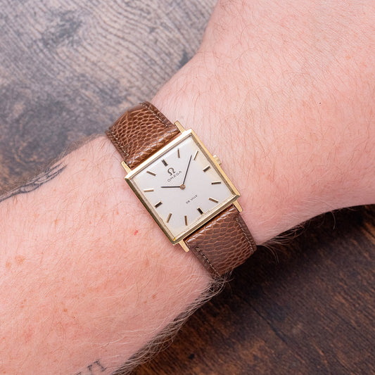 1968 Omega De Ville Square Gold Plated 26mm 111.071