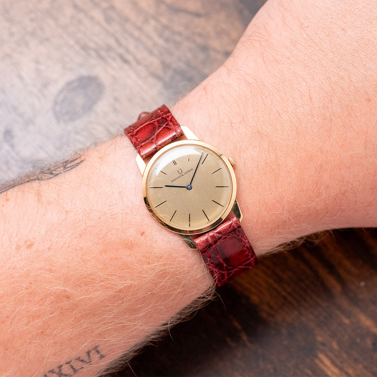 1970s Universal Genève 18ct Yellow Gold Manual 31mm 542101