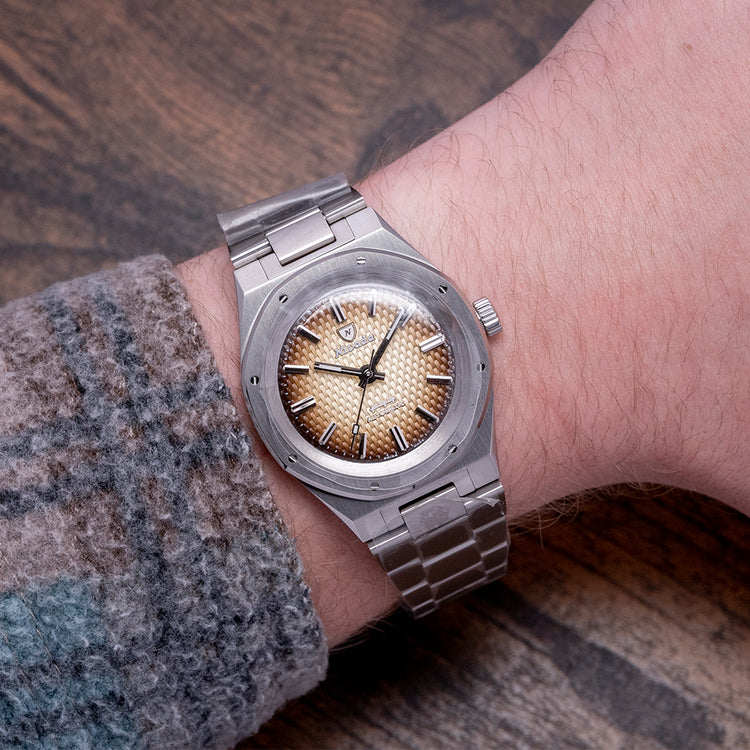 Stickered 2023 Nivada F77 Brown Smoked No Date Auto