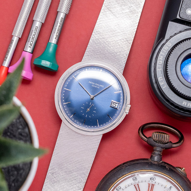 1971 Patek Philippe Calatrava Blue Sigma Dial White Gold 3445/6