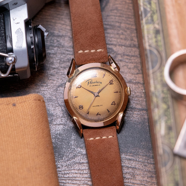 1950s Fleuron 18ct Rose Gold Bombe Lugs 35mm Manual