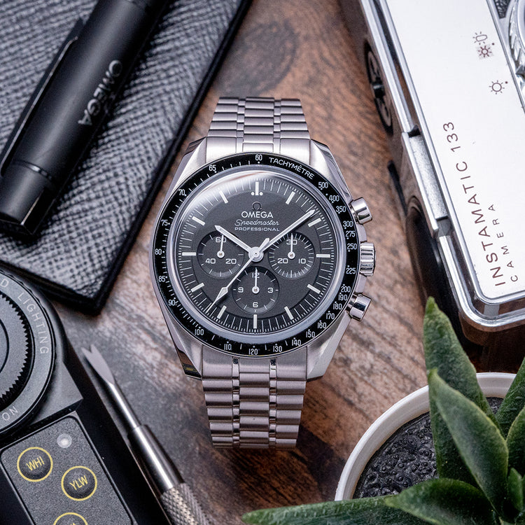 2022 Omega Speedmaster Professional Sapphire Cal. 3861