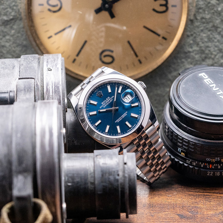 2023 Rolex Datejust 41mm Blue Smooth / Jubilee 126300