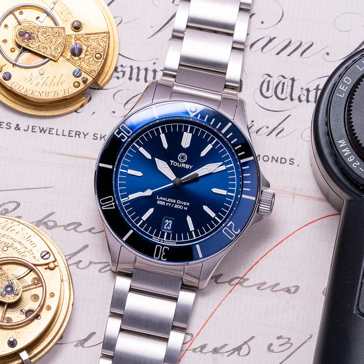 2023 Tourby Lawless Blue 40mm Diver on Bracelet 6220.2