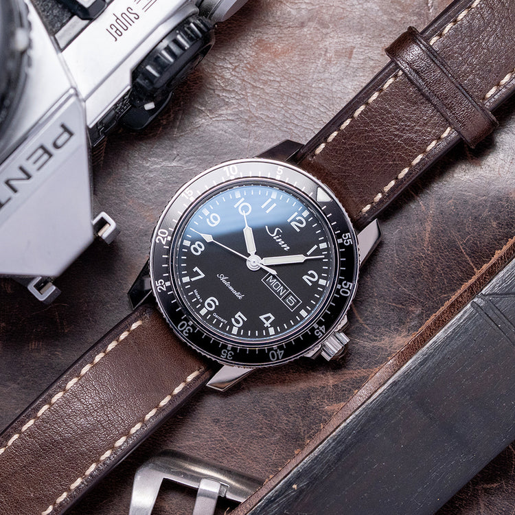 2017 Sinn 104 St Sa I Black Automatic 41mm on Strap