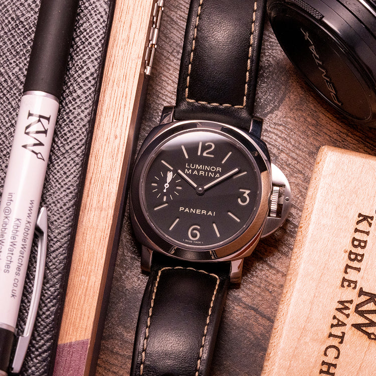 2010 Panerai Luminor Marina 44mm Manual PAM00111