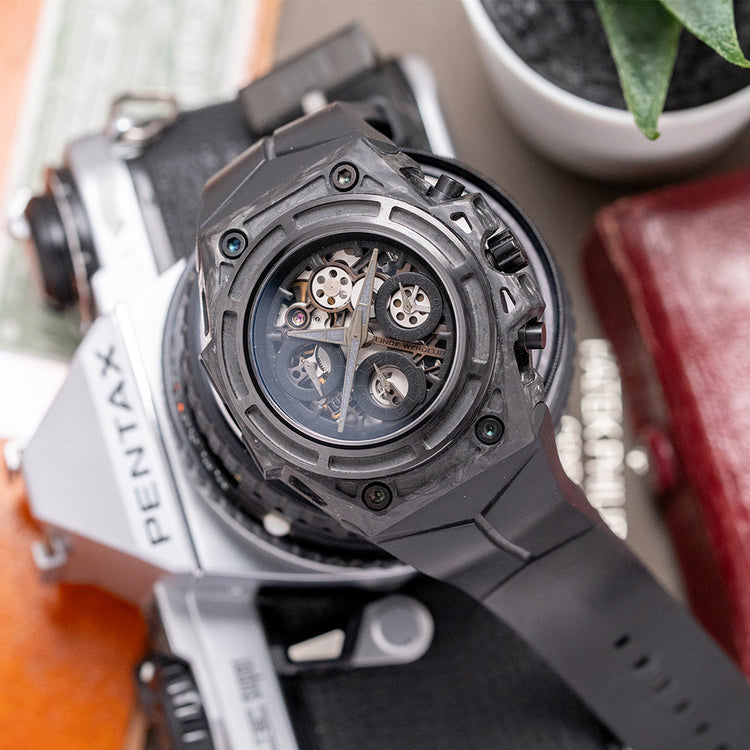 2023 Linde Werdelin Spidospeed Carbon 3D Movement Chrono 1 of 1