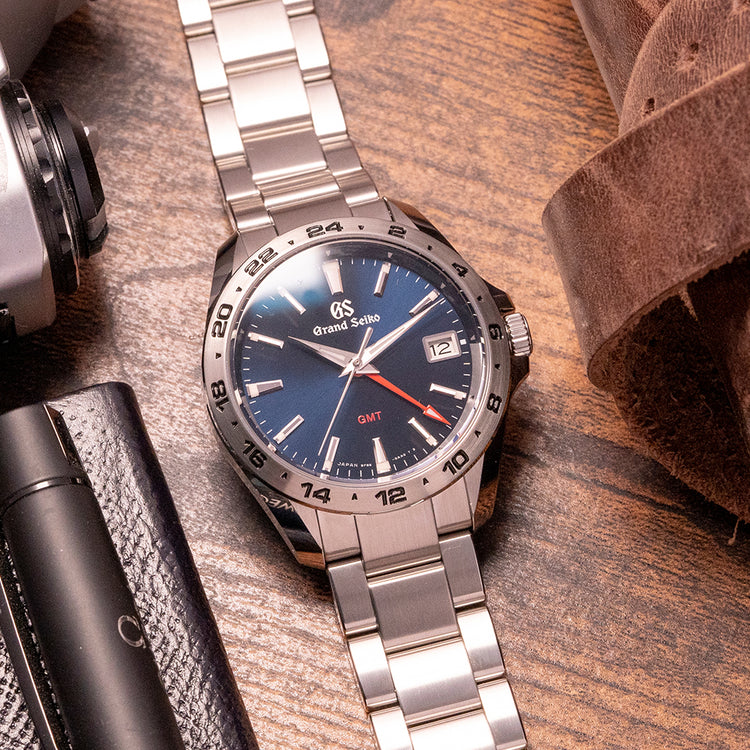 2021 Grand Seiko GMT Quartz Blue SBGN005G on Bracelet