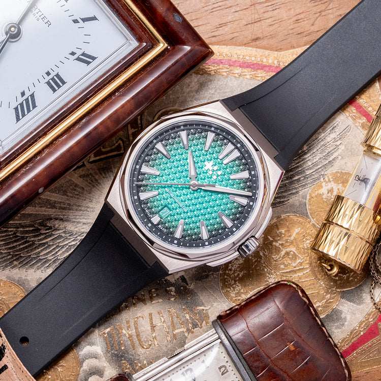 2025 Christopher Ward Twelve Ti Aurora Green 40mm on Rubber