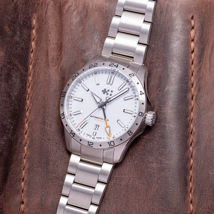 2025 Christopher Ward C63 Sealander GMT 39mm White