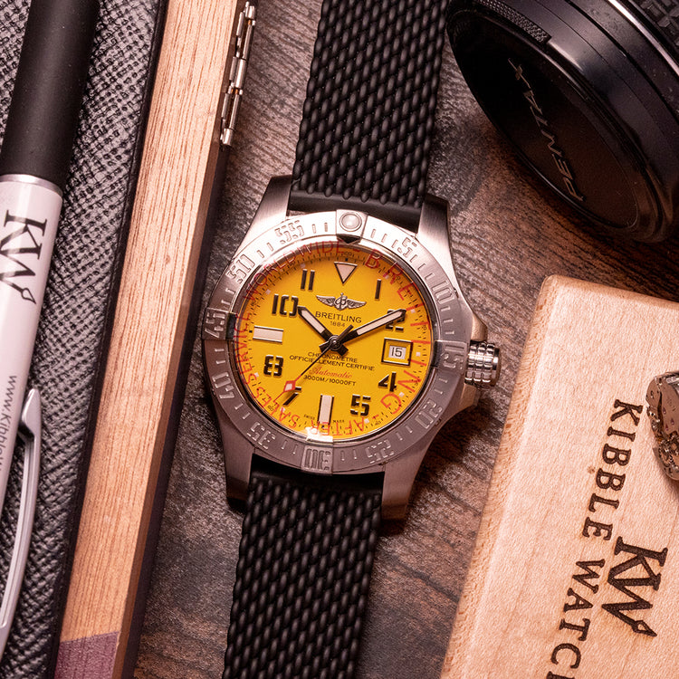 2016 Breitling Avenger II Seawolf 45mm Cobra Yellow A1733110