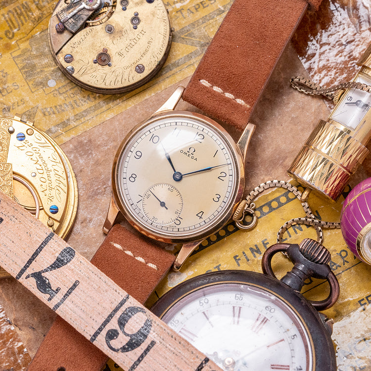 1947 Omega 9ct Gold Cal. 30T2 "Lemon Dial" 33mm