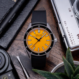 2023 Halios Seaforth IV Bahama Yellow 40mm Automatic