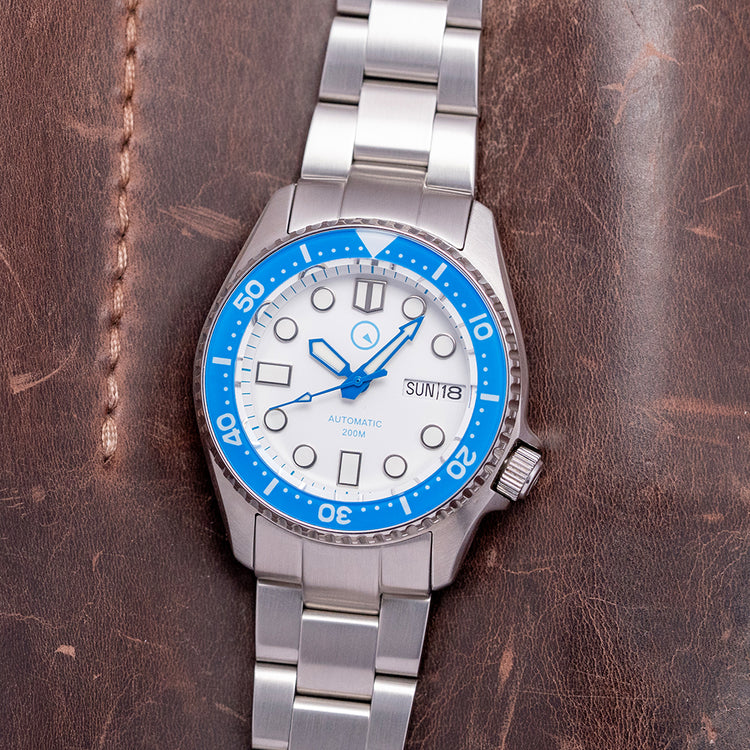 2020 Islander Automatic Dive Watch White & Blue 38mm #ISL-25