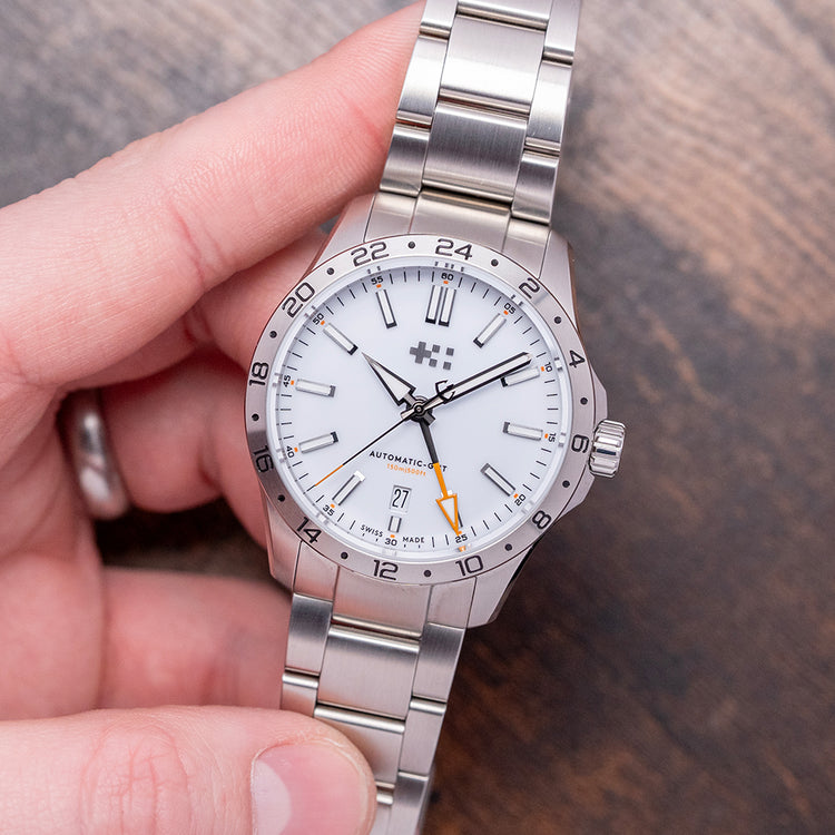 2025 Christopher Ward C63 Sealander GMT 39mm White