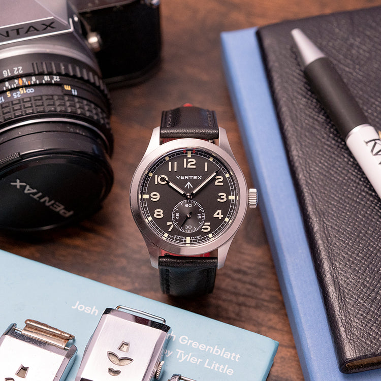 2018/19 Vertex M100 Manually Wound "Dirty Dozen" + Straps