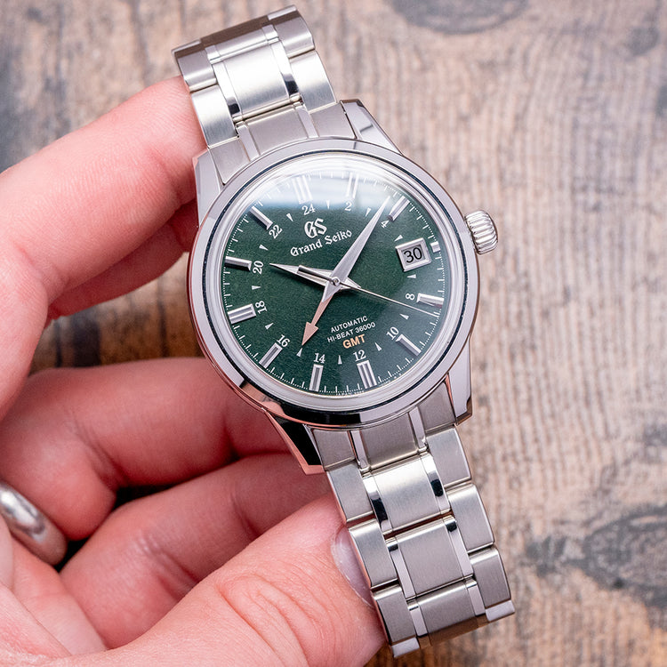 2022 Grand Seiko Hi-Beat GMT Green Shunbun 39.5mm SBGJ251G
