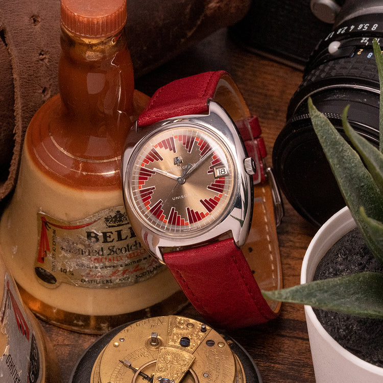 1967 Universal Geneve Unisonic Rare Buzzsaw Dial 852101