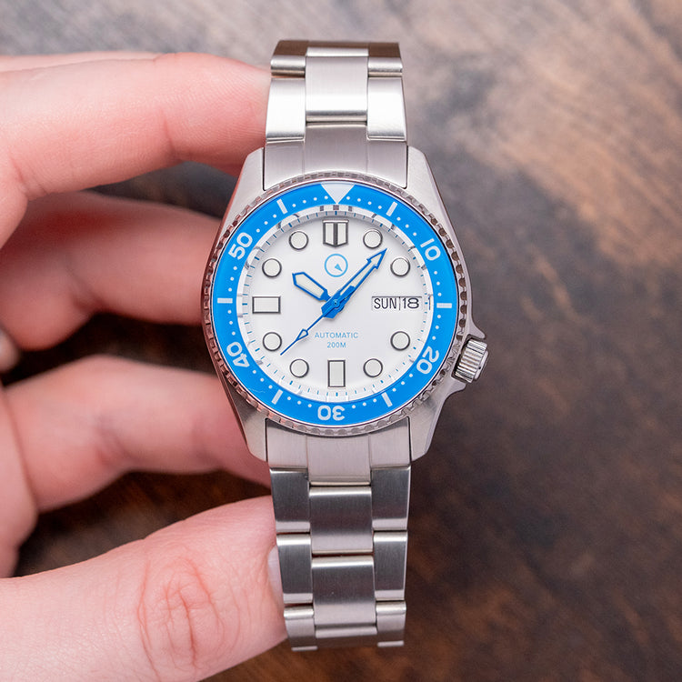 2020 Islander Automatic Dive Watch White & Blue 38mm #ISL-25