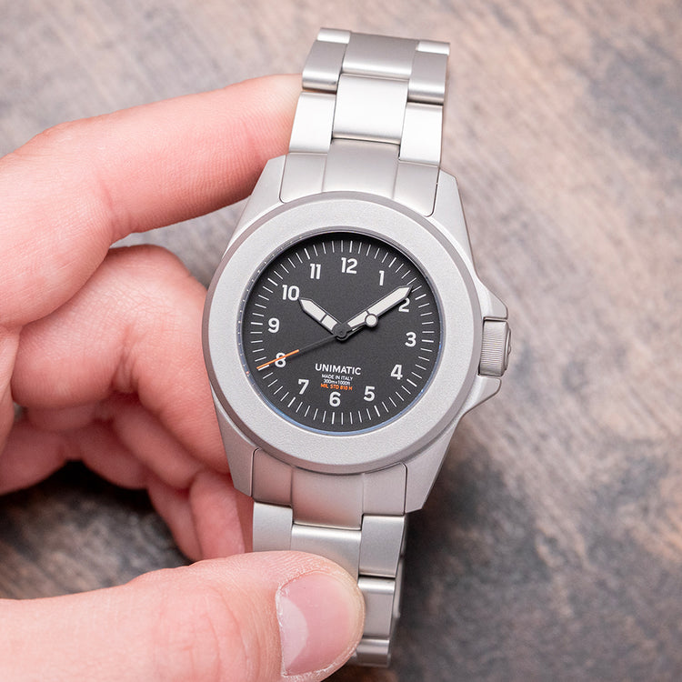 2025 Unimatic Modello Quattro UT4 Quartz on Bracelet 40mm
