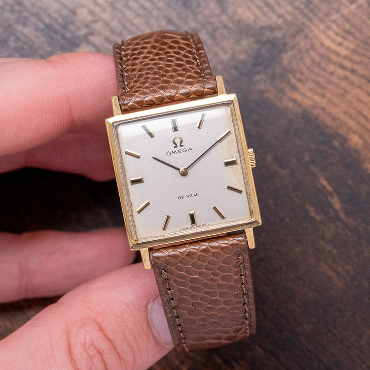 1968 Omega De Ville Square Gold Plated 26mm 111.071