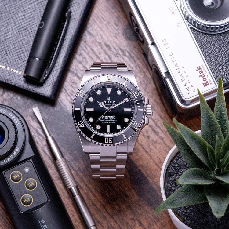 2021 Rolex Submariner No-Date 41mm Box & Papers 124060