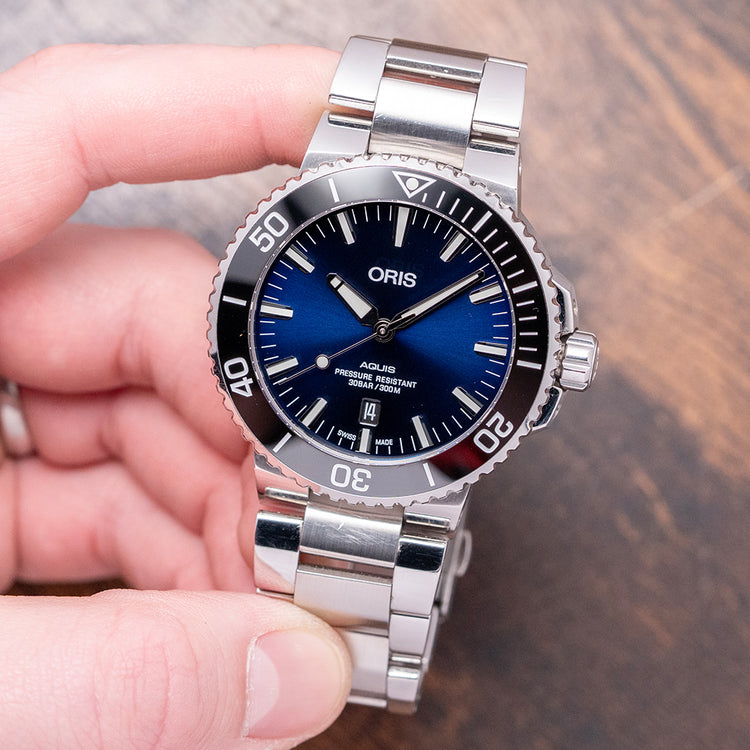 2018 Oris Aquis Date 43.5mm Blue Dial on Bracelet Automatic
