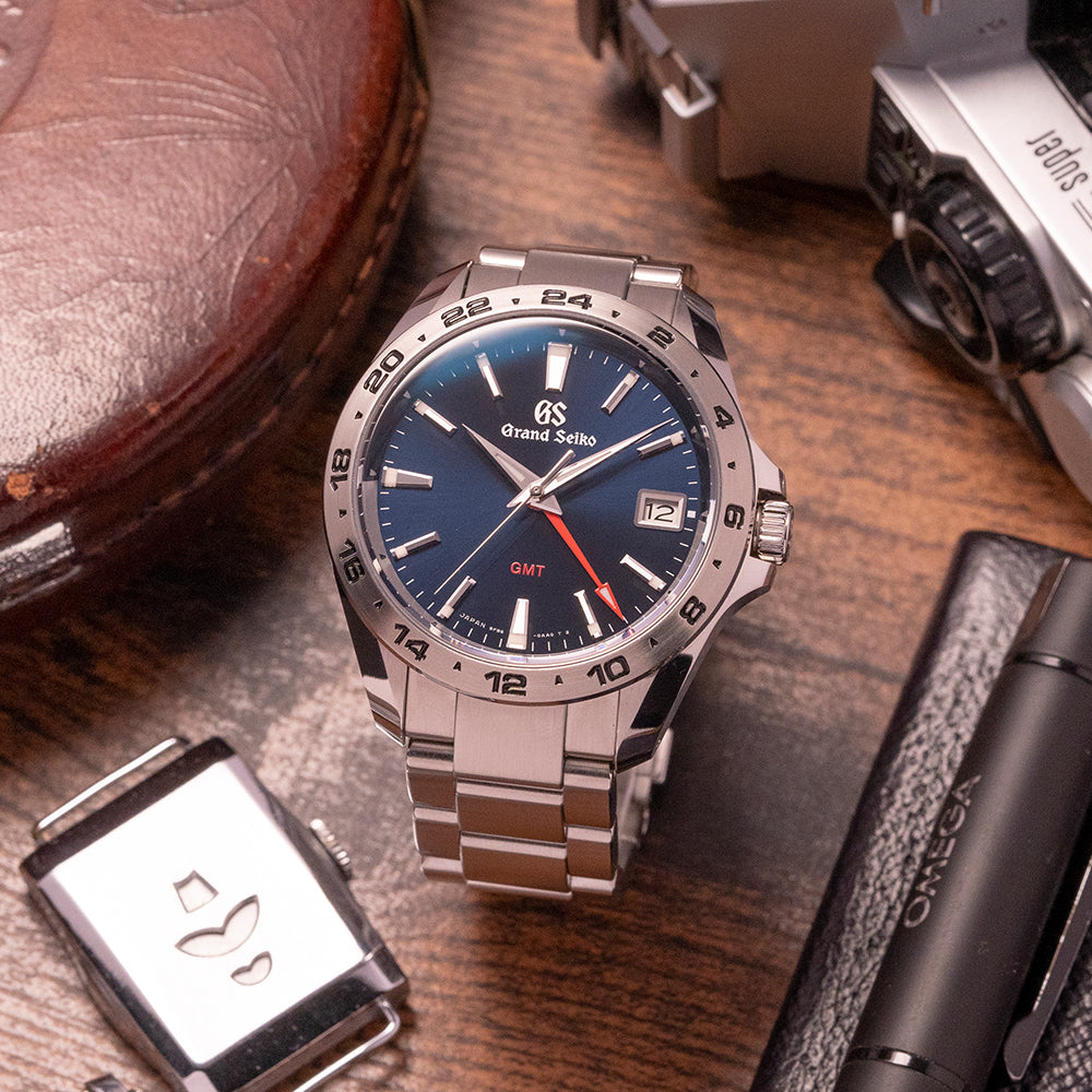 2021 Grand Seiko GMT Quartz Blue SBGN005G on Bracelet