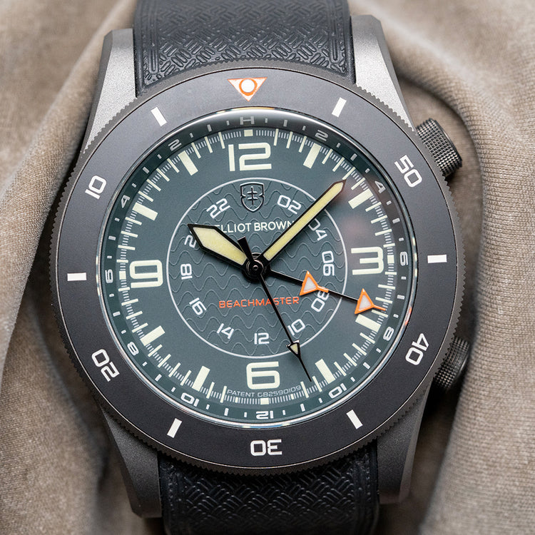 2022 Elliot Brown Beachmaster Nivo GMT Grey PVD 41mm