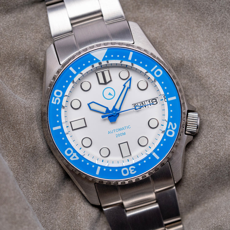 2020 Islander Automatic Dive Watch White & Blue 38mm #ISL-25