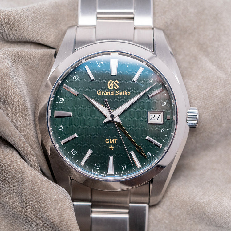 2018 Grand Seiko 9F GMT 25th Anniversary Green 40mm SBGN007