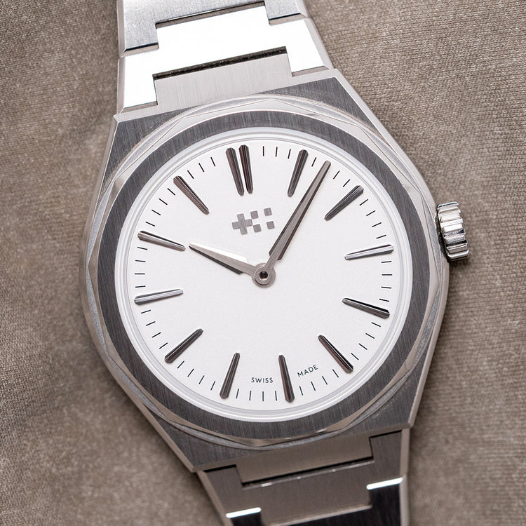 2025 Christopher Ward The Twelve 660 Handwound 38mm