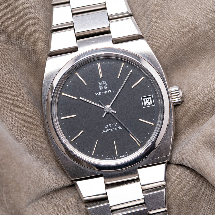 1970s Zenith Defy Automatic on Integrated Bracelet 37mm 02 0360 380
