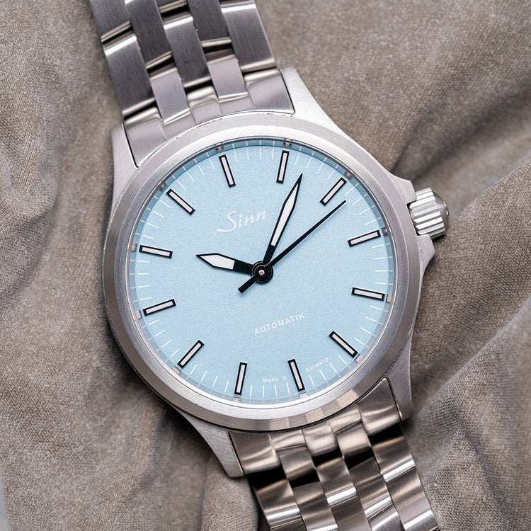 2022 Sinn 556 Aquamarine Blue Limited Edition 38.5mm 556.0115