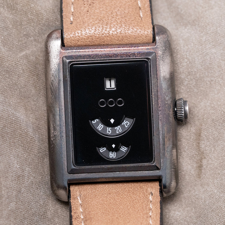 2026 Out Of Order Forma Venti Auto Jump Hour Ultra Distressed
