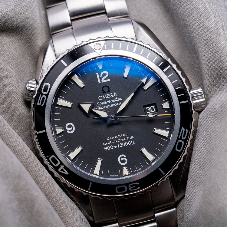 2007 Omega Seamaster Planet Ocean 45.5mm Black 2200.50.00