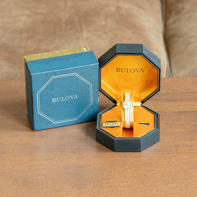 1968 Bulova 9ct White Gold 16.5mm Integrated Bracelet