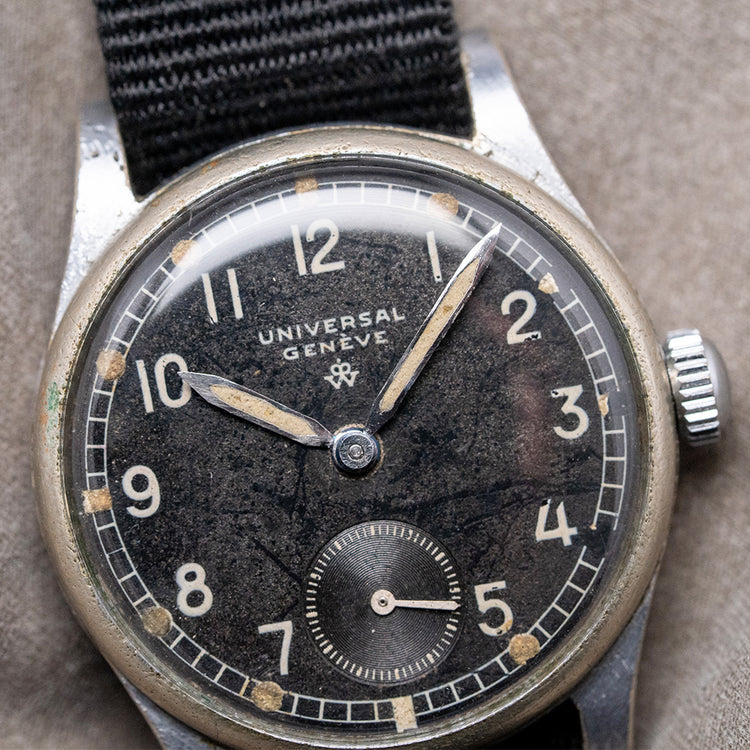 1941 Universal Genève 'Wilhelmina' Black 30mm 31250